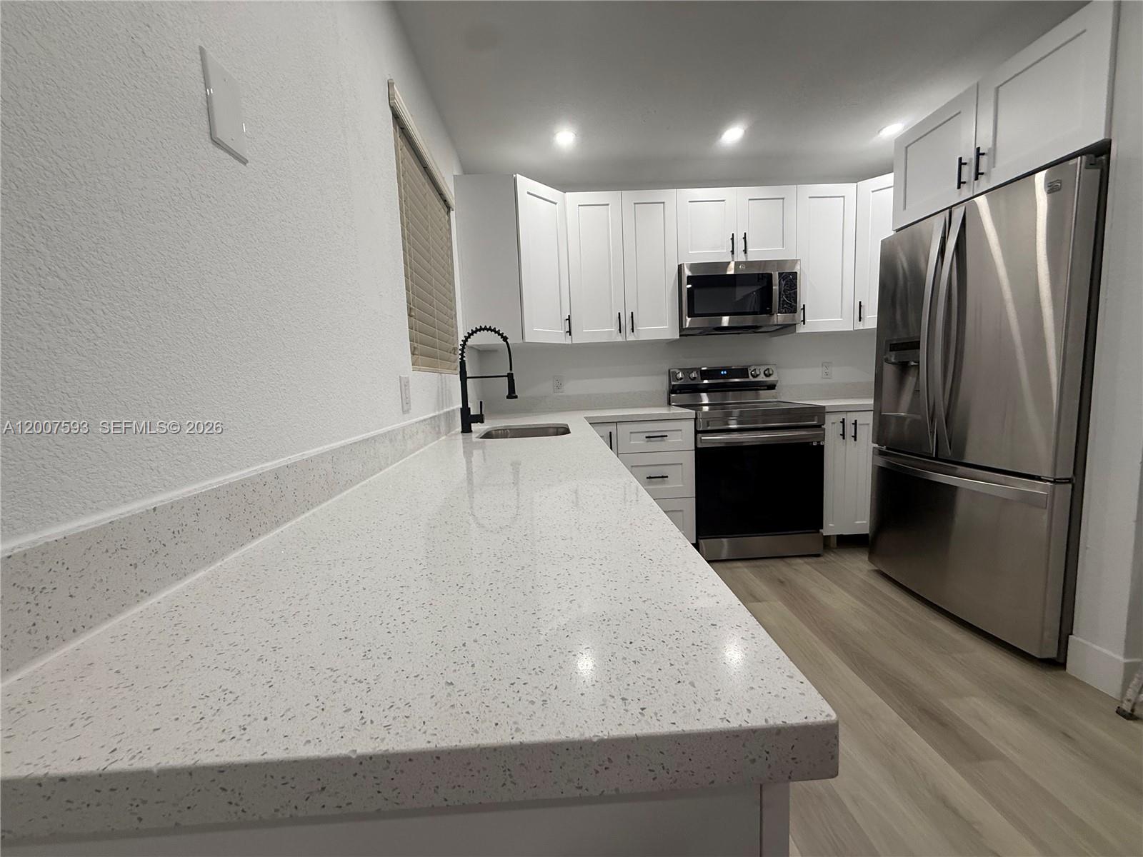 HABITAT VILLAS - Residential