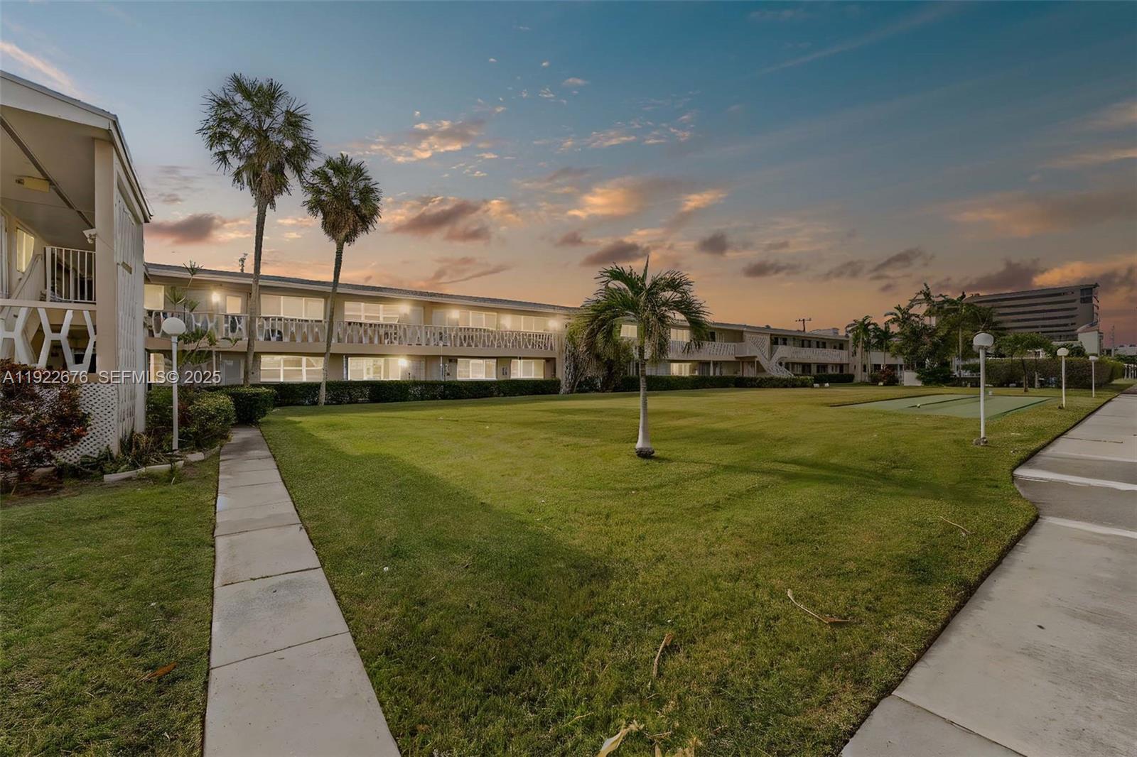 BERKELEY DIPLOMAT CO-OP - Residential