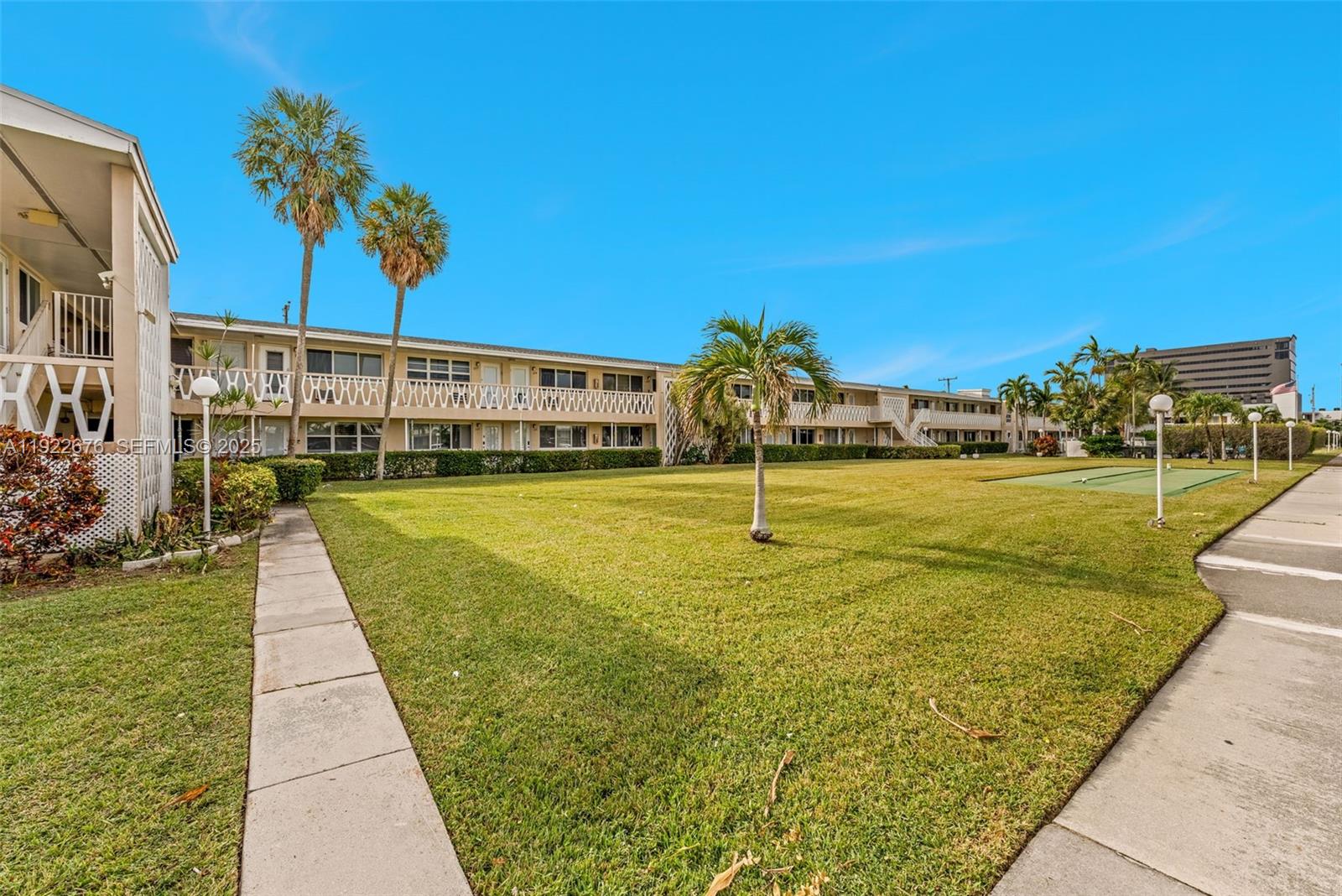 BERKELEY DIPLOMAT CO-OP - Residential