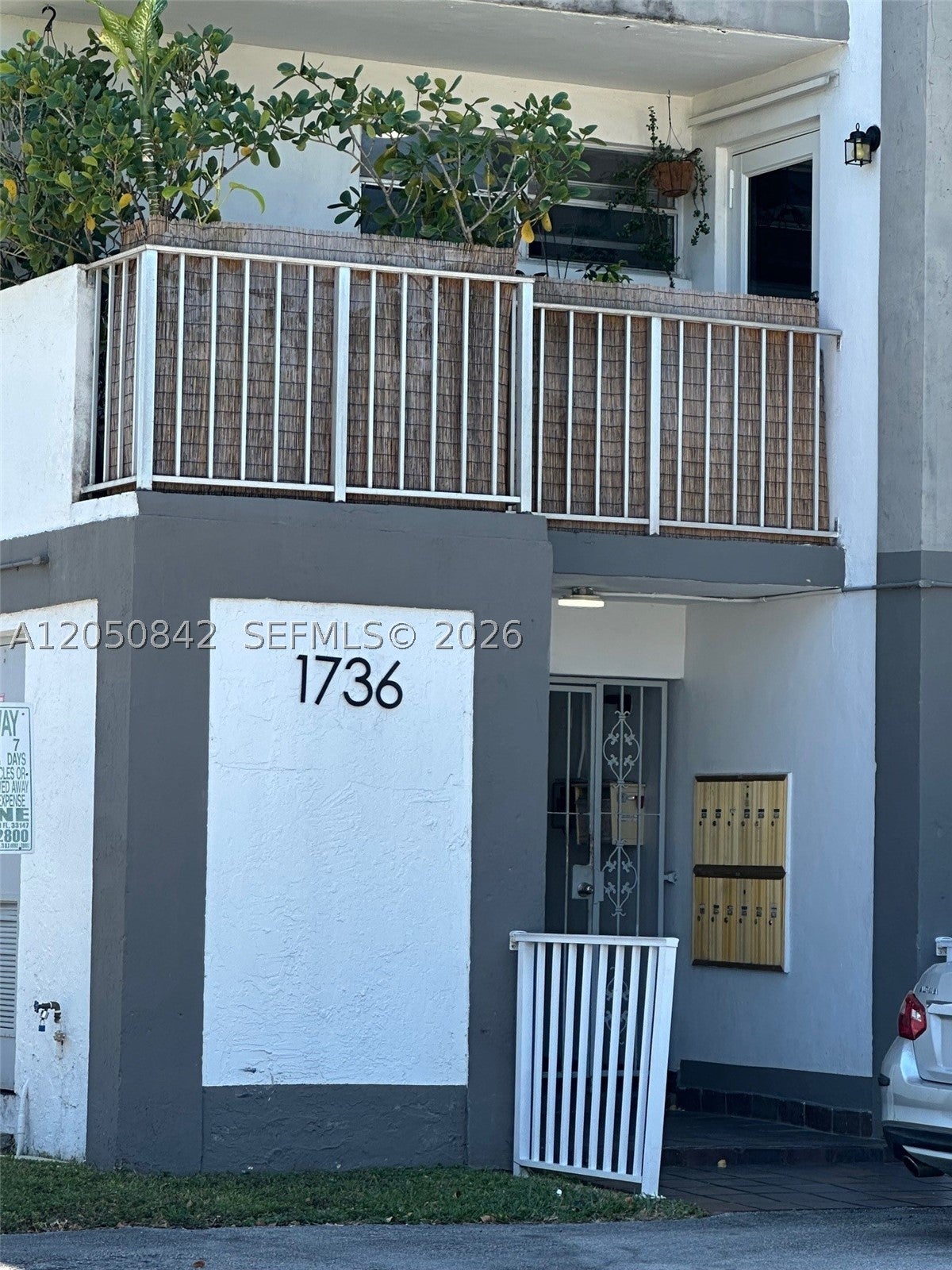 1736 SW 19th St 404, Miami FL 33145