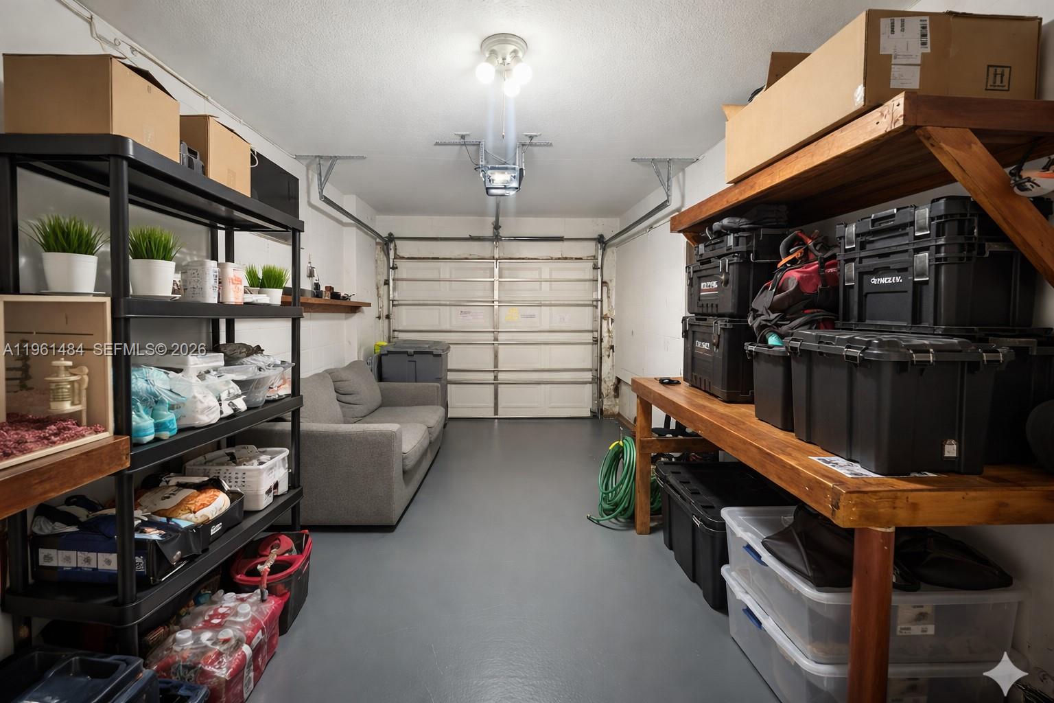 ROYAL WOODS CONDO - Residential