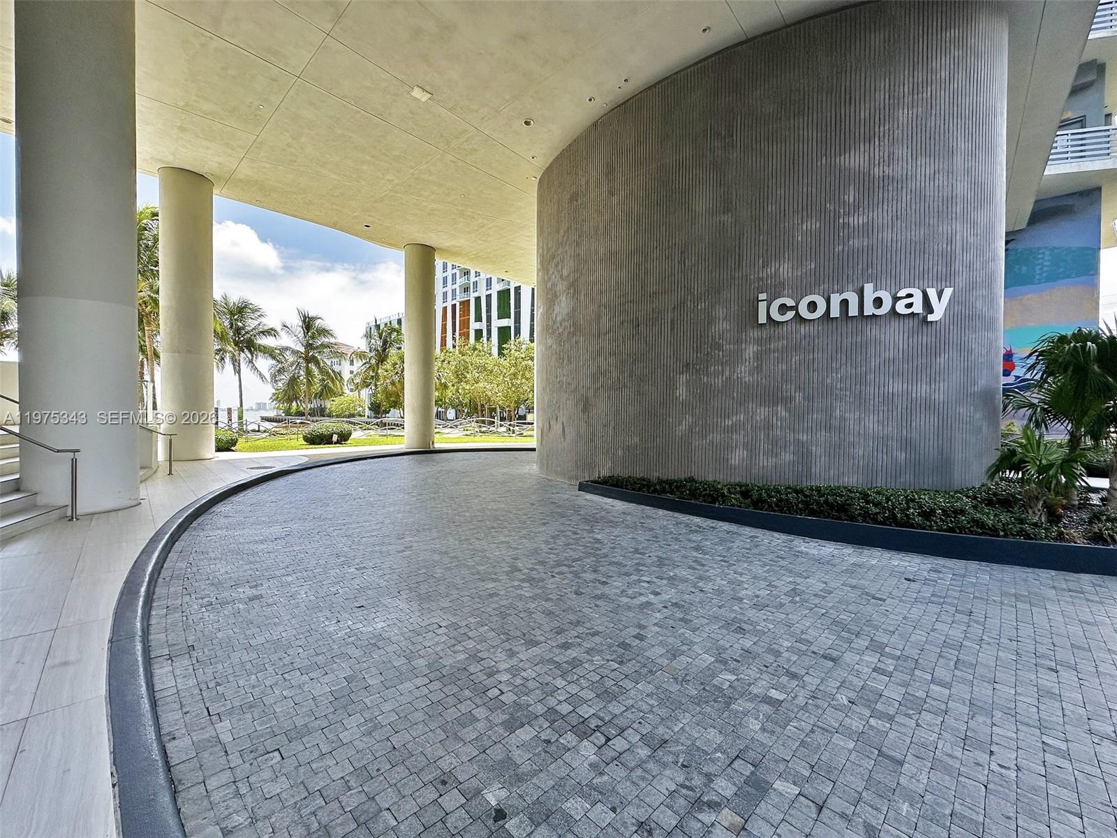 ICON BAY CONDO - Residential Lease