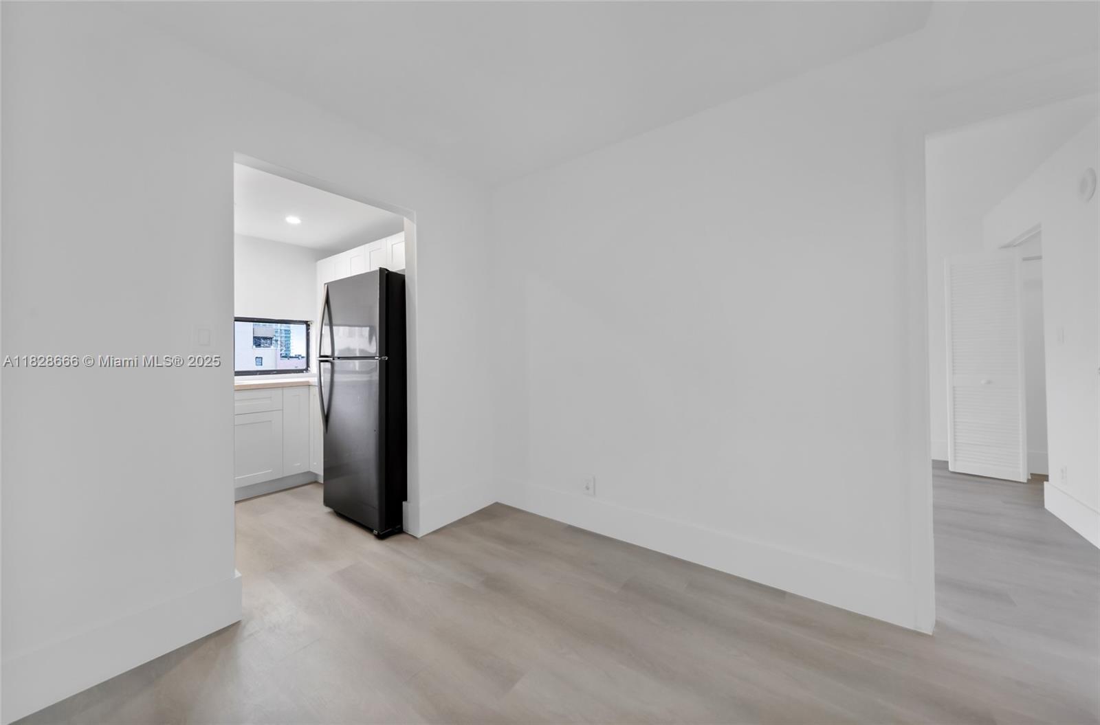 PLAZA OF AMERICAS CONDO P - Residential