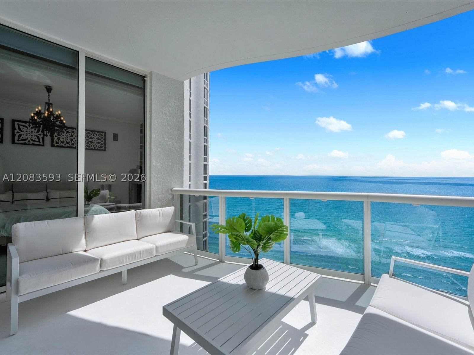 15901 Collins Ave 1606