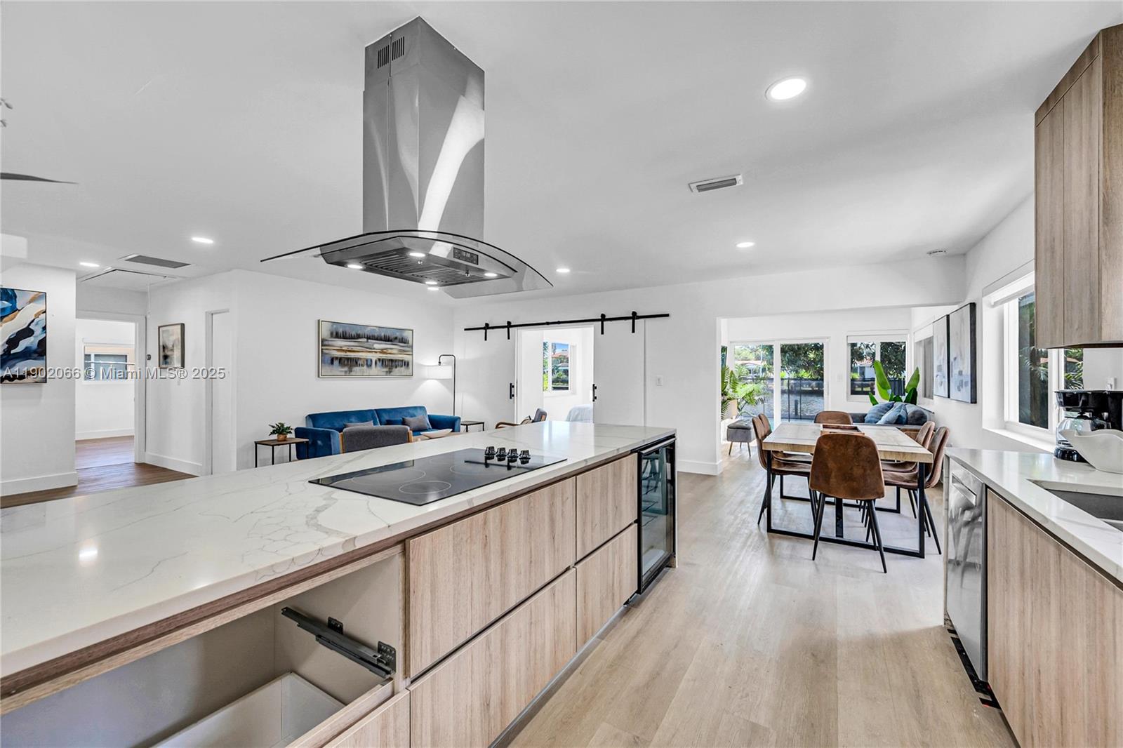 OAKLAND BOULEVARD DEV - Residential