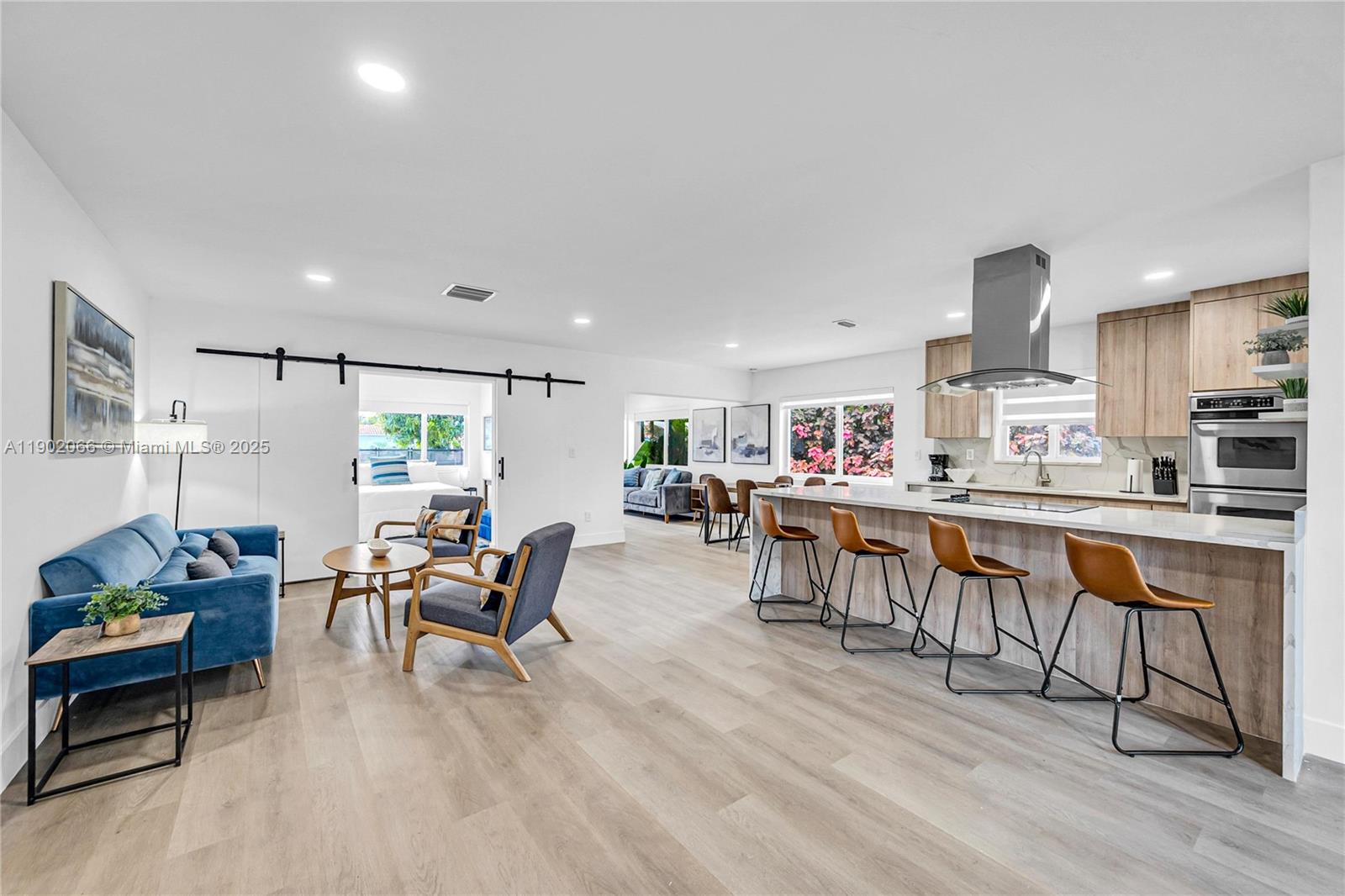 OAKLAND BOULEVARD DEV - Residential