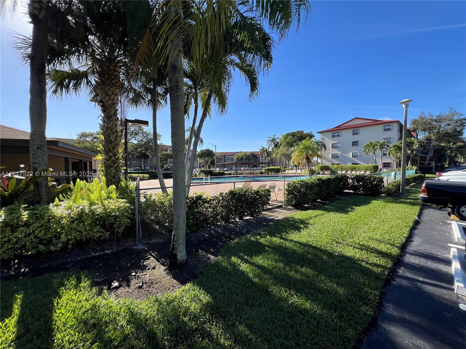CAMBRIDGE AT CENTURY - Residential