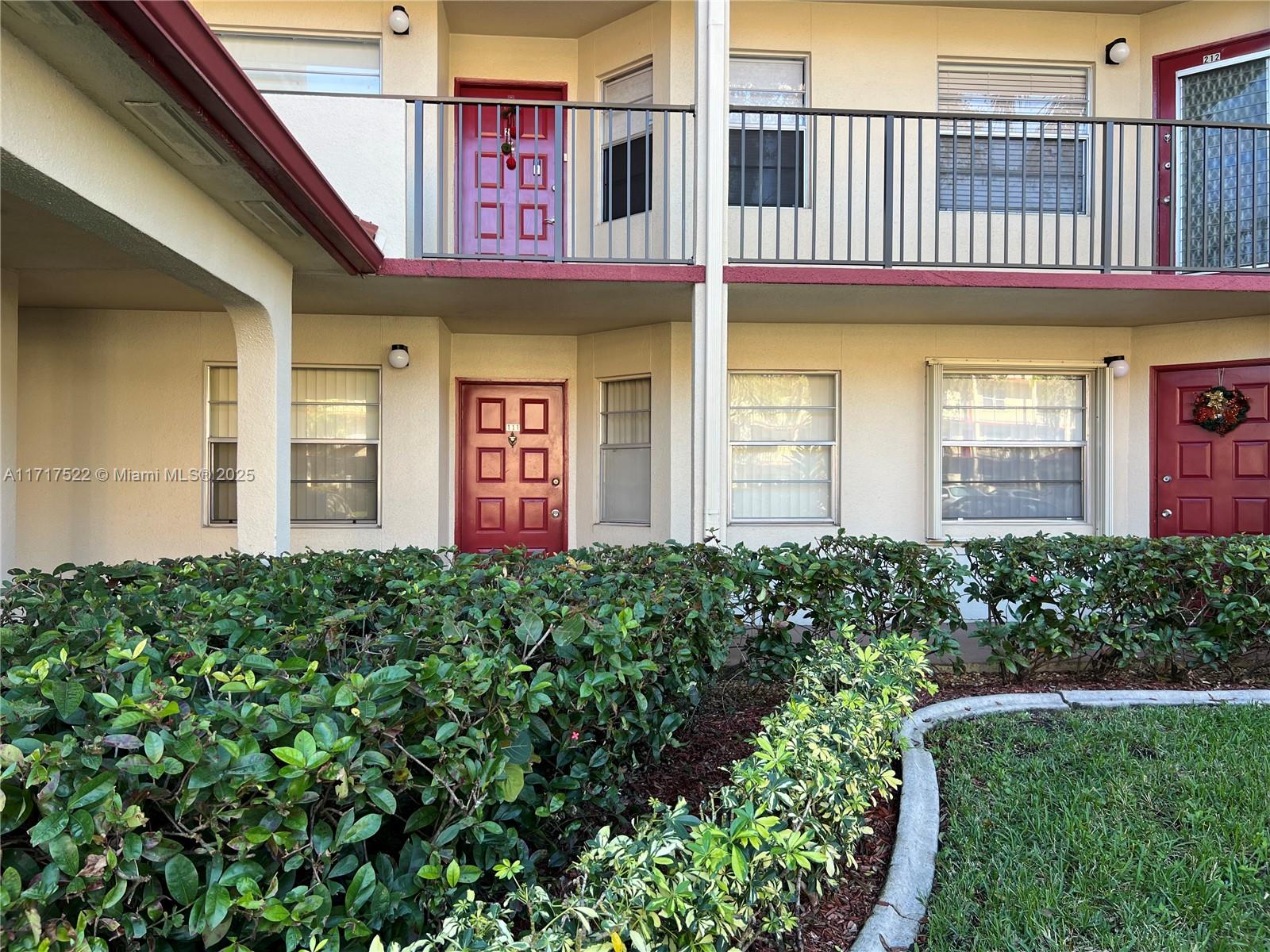 CAMBRIDGE AT CENTURY - Residential