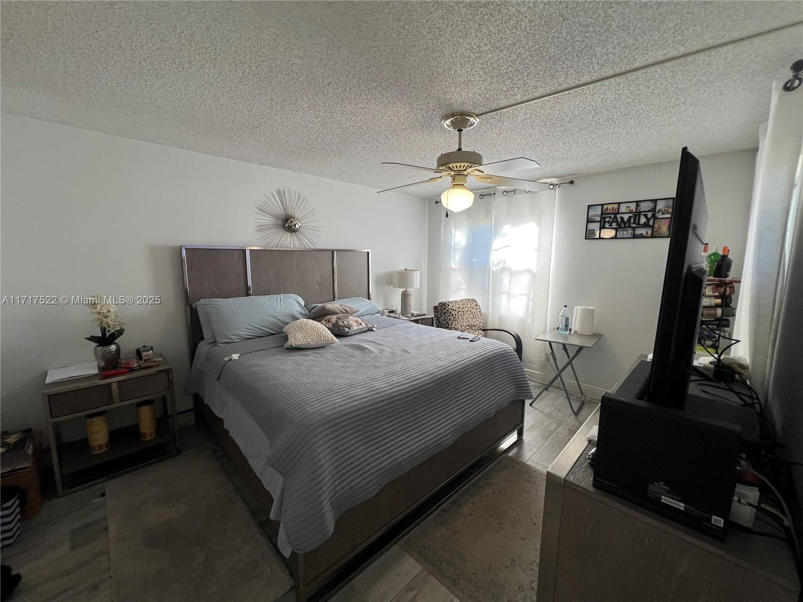 CAMBRIDGE AT CENTURY - Residential