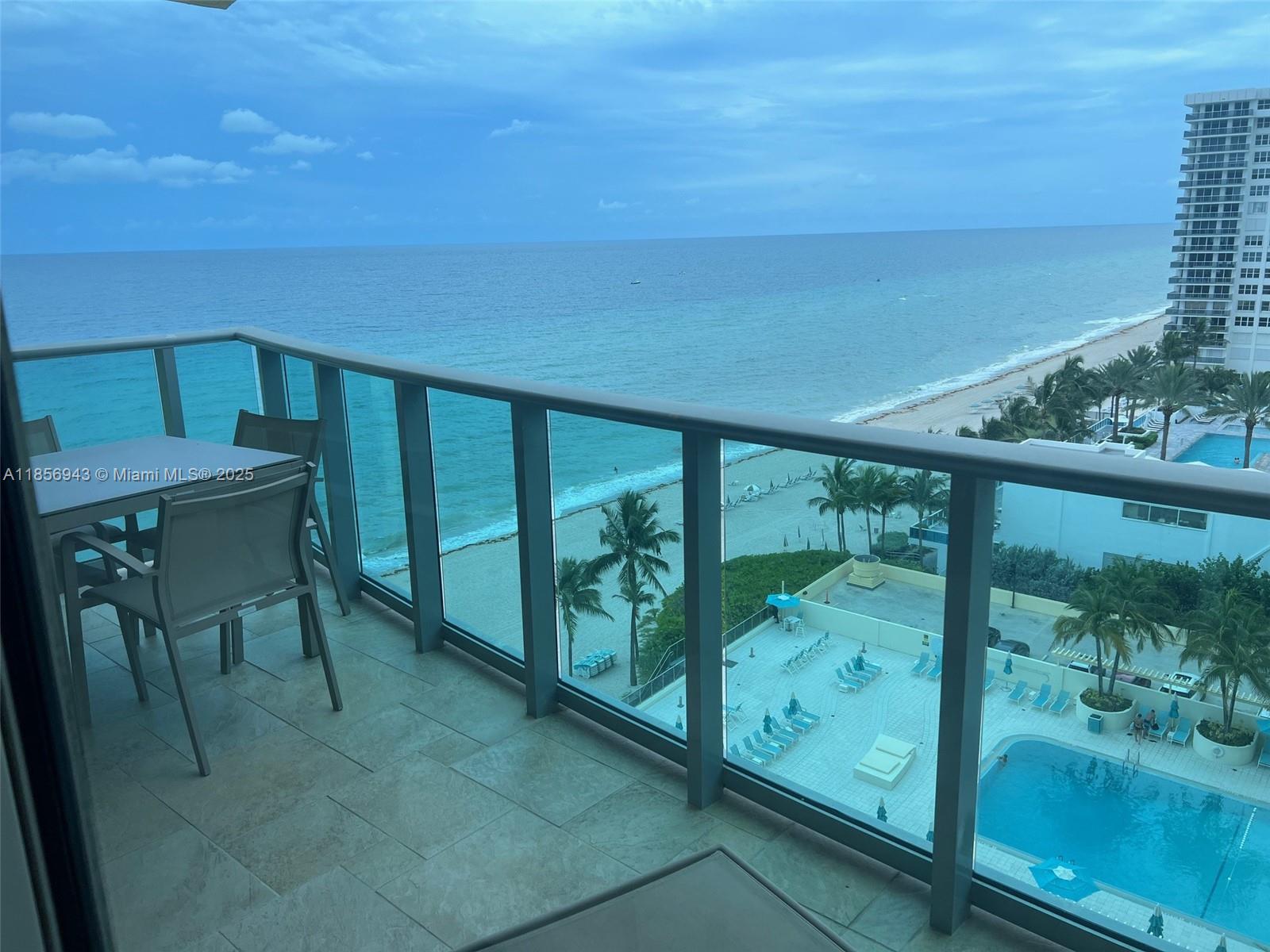 WAVE CONDO - Residential Lease