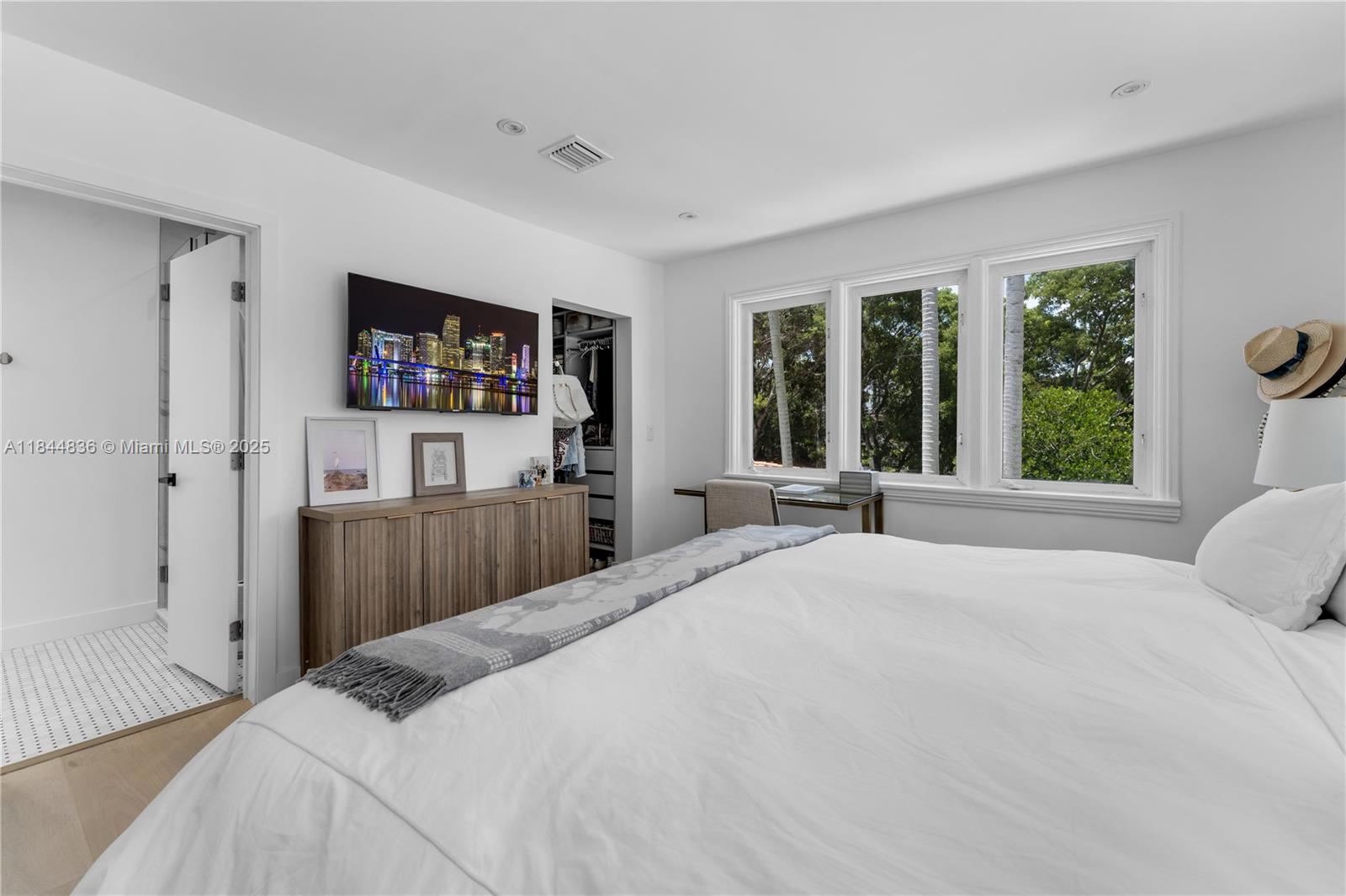 FAIRHAVEN - Residential Lease