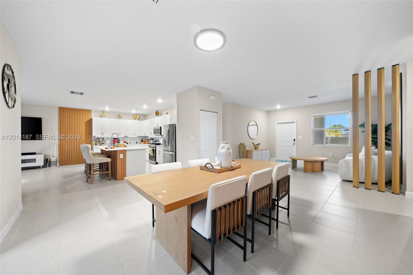 Hawthorne Galiano Pointe - Residential