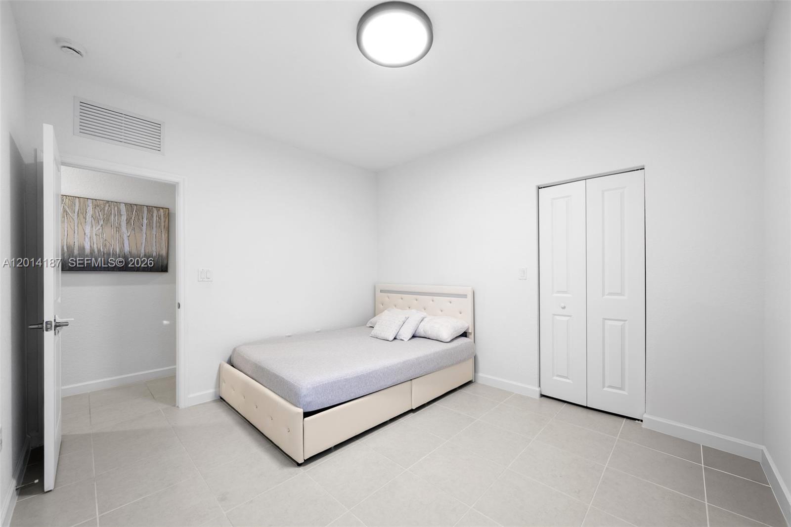 Hawthorne Galiano Pointe - Residential