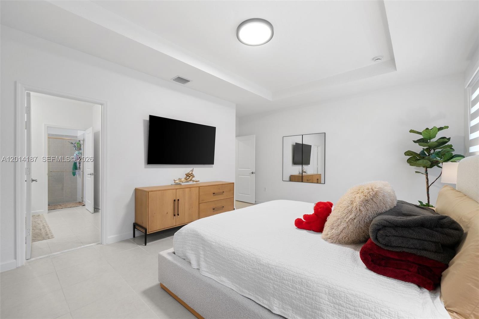 Hawthorne Galiano Pointe - Residential