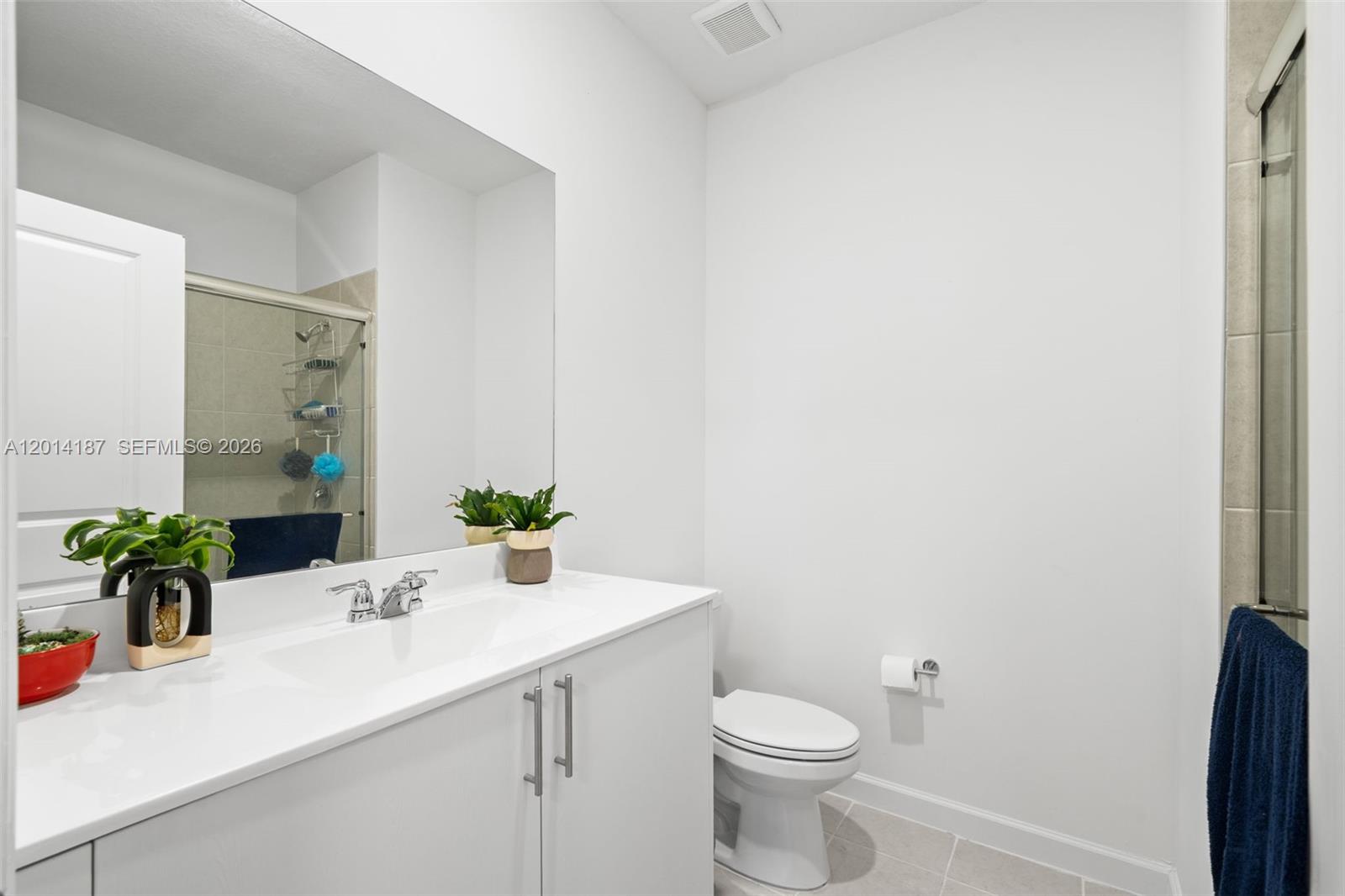 Hawthorne Galiano Pointe - Residential