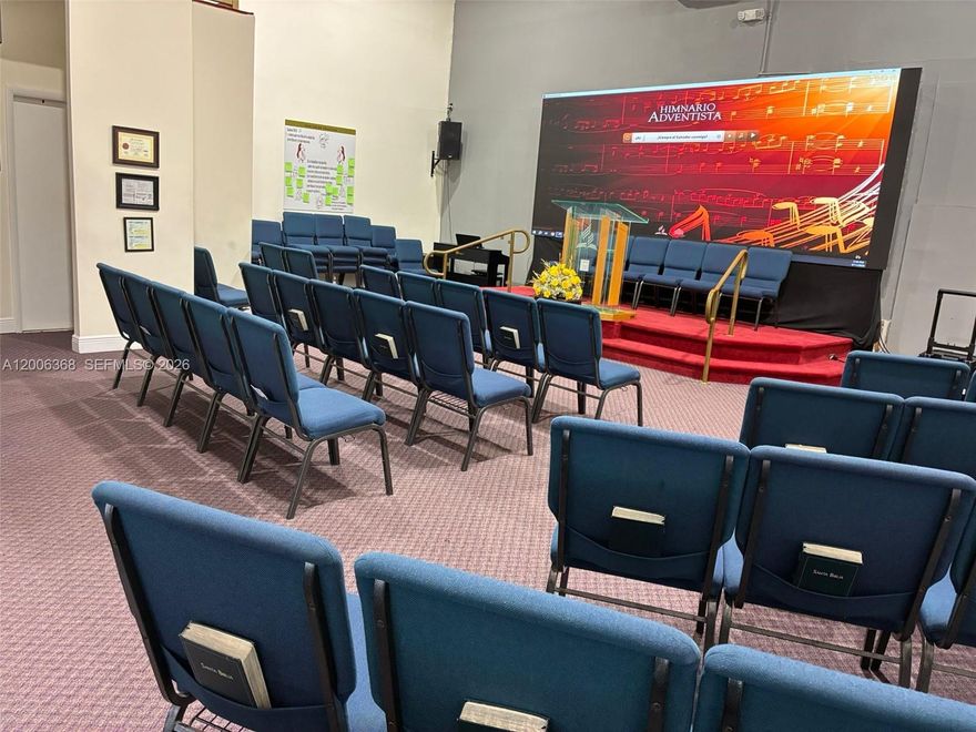 Beautiful, fully equipped Church for rent in the city of Doral. Capacity for 140 people, comfortable seating, building has main room, two restrooms, two offices each one 103 (one for 10-12 children and one for youth), and one mezzanine for 15 adults and one or two sound equipment operators. Parking for 15 cars and much more. Stereos, computer, Internet, screen, pulpit, LED screen and more. The owner is using the the facility on Saturdays, Wednesday and Fridays. Price is negociable depending on the time and days need it. All permits are up today.