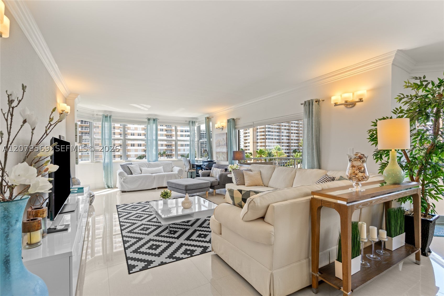 1950 S Ocean Dr 4E