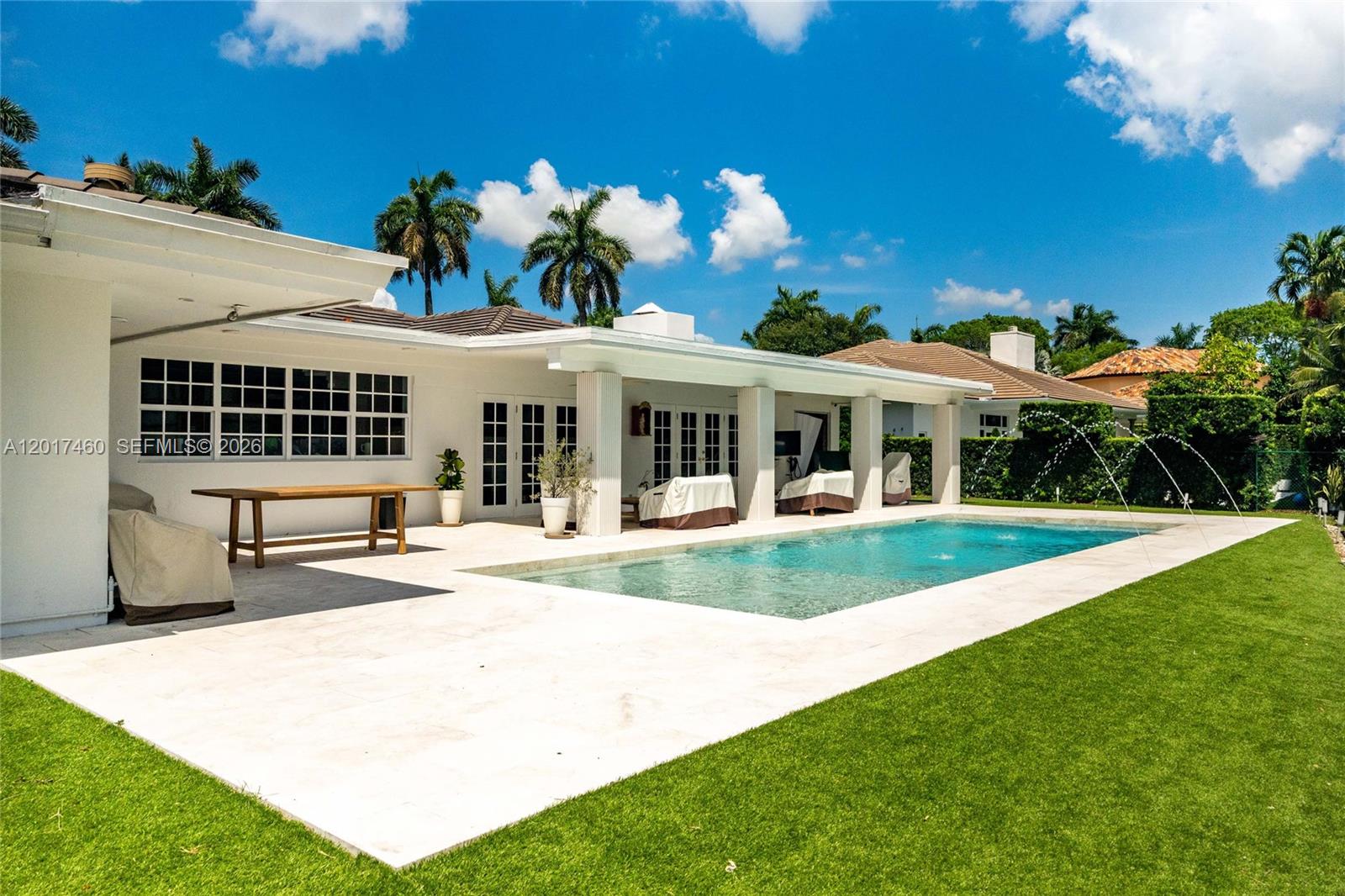 MIAMI LAKES - LOCH LOMOND - Residential