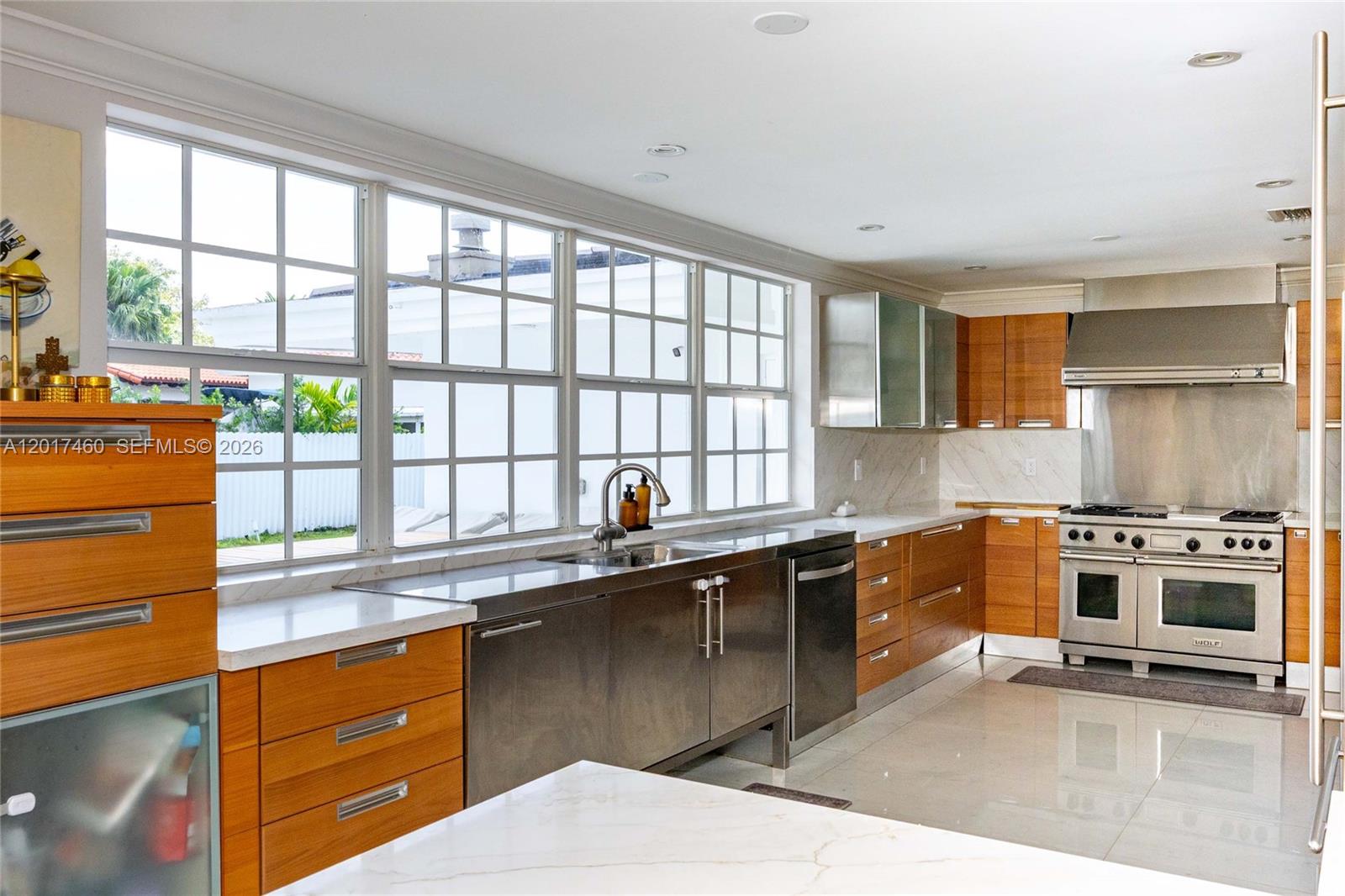 MIAMI LAKES - LOCH LOMOND - Residential