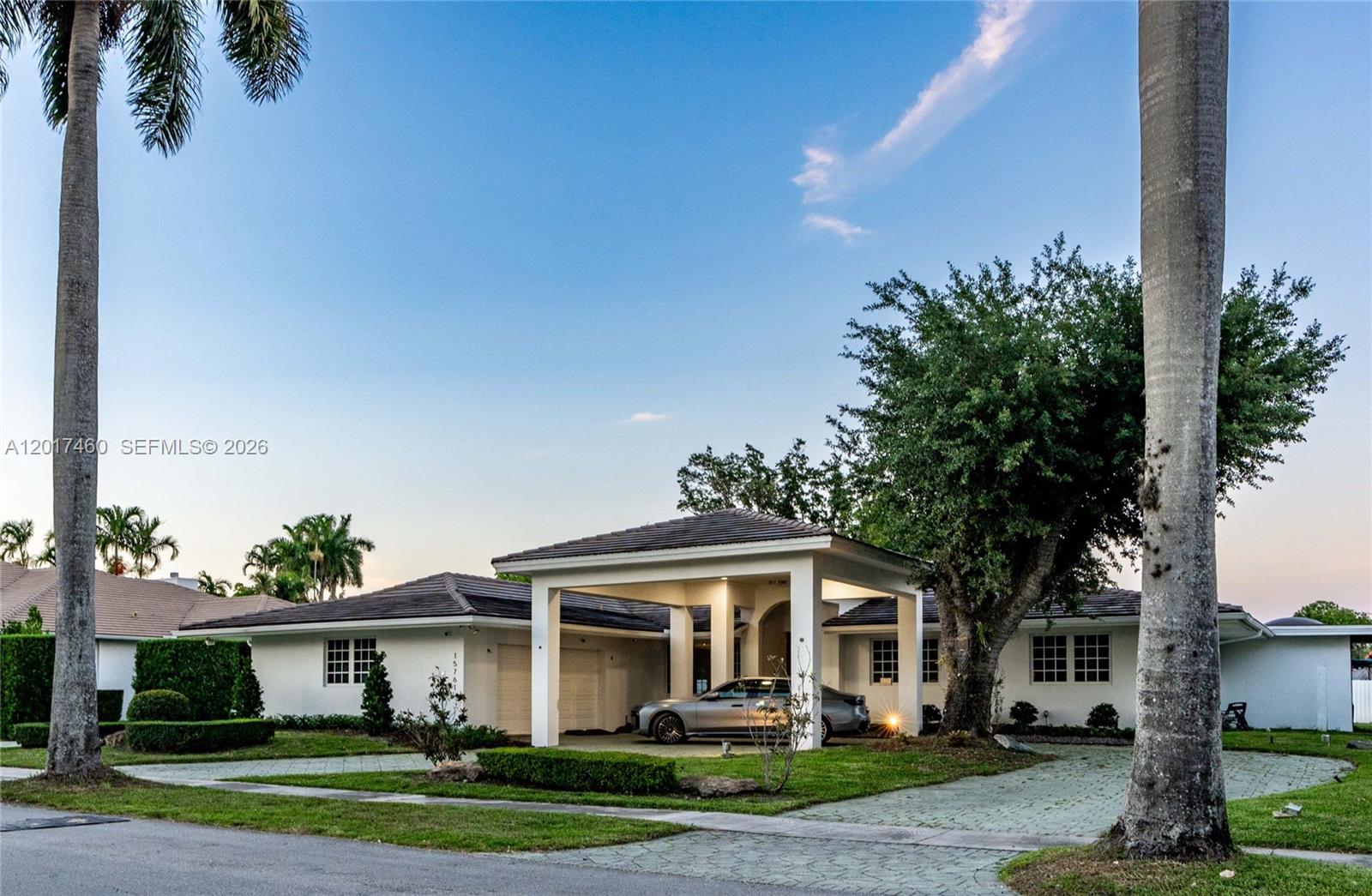 MIAMI LAKES - LOCH LOMOND - Residential