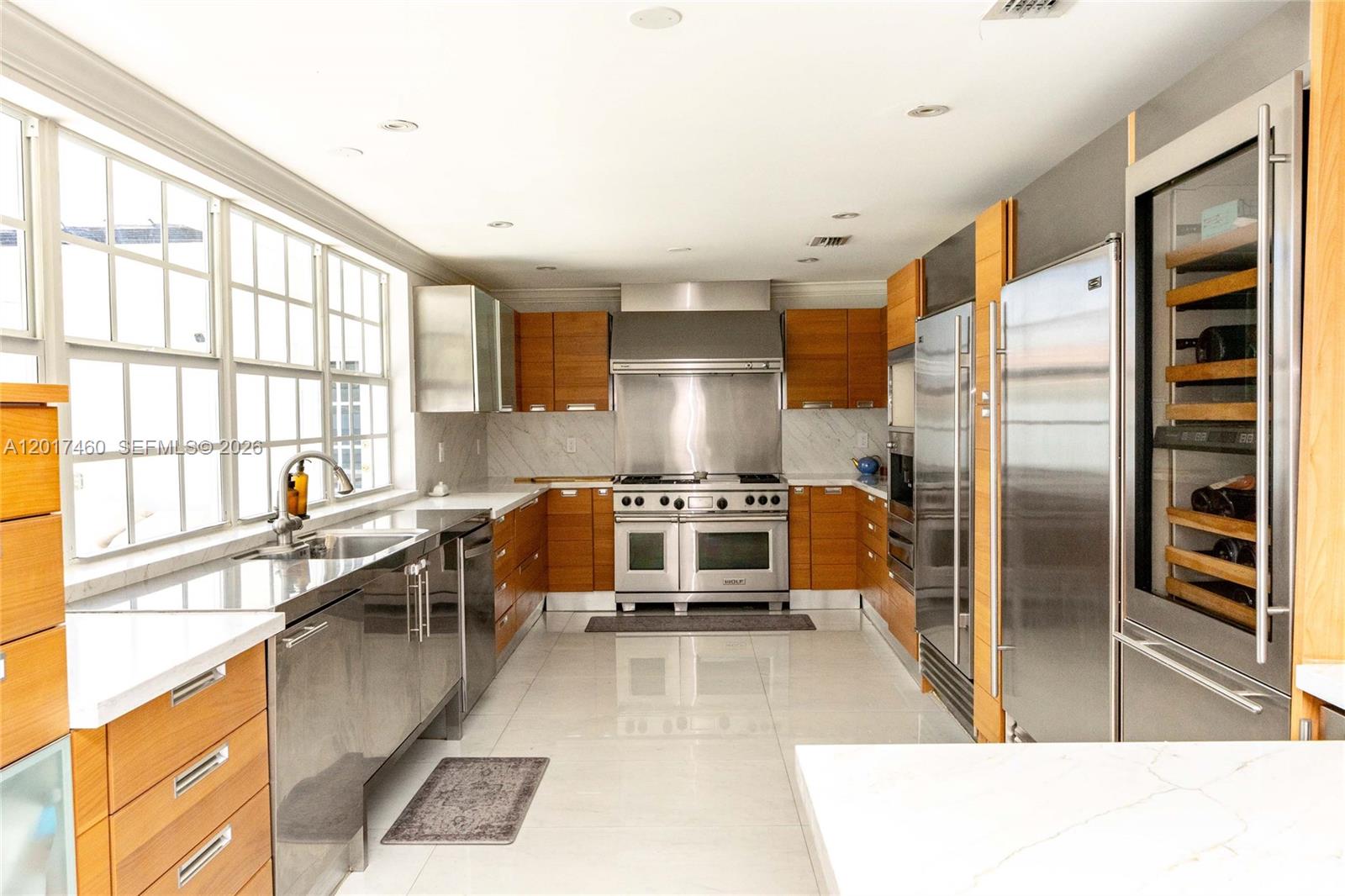 MIAMI LAKES - LOCH LOMOND - Residential