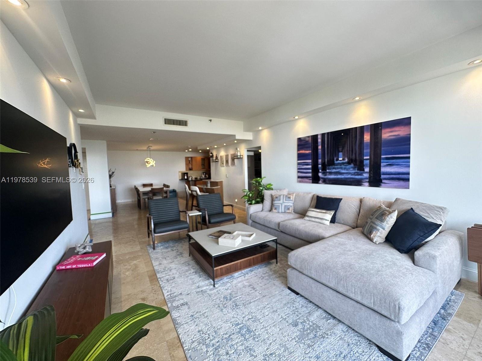 KEY COLONY NO 2 CONDO - Residential Lease