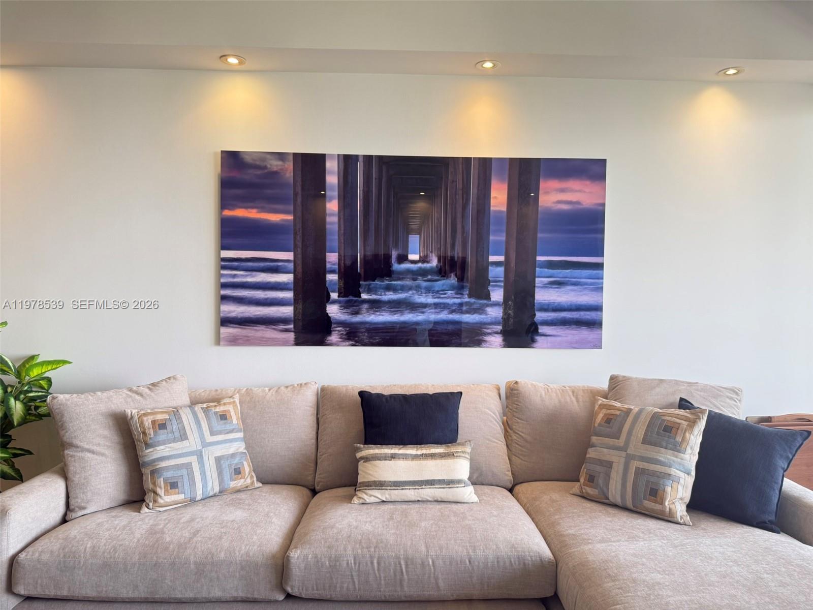 KEY COLONY NO 2 CONDO - Residential Lease