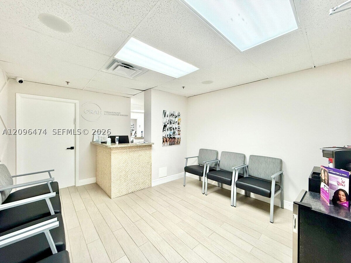 12550 Biscayne Blvd 304