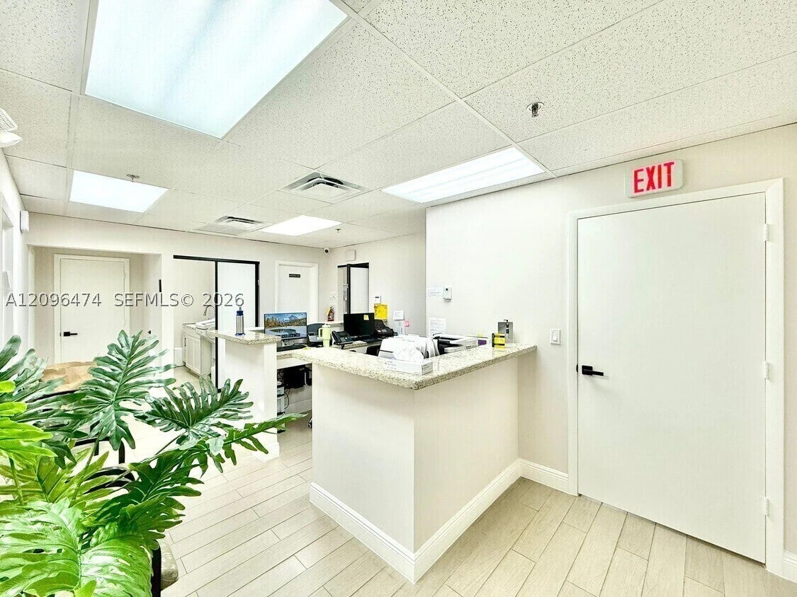 12550 Biscayne Blvd 304