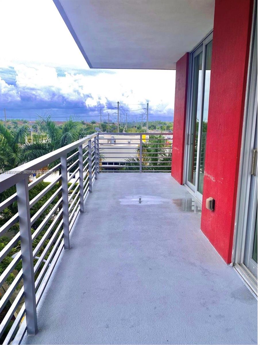 GRAND BAY COMMONS SOUTH - Residential