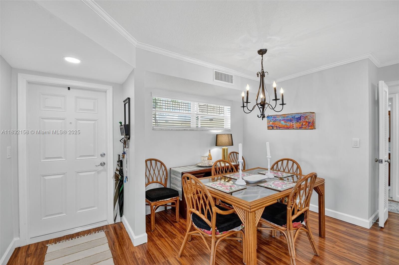 16 Colonial Club Dr 205