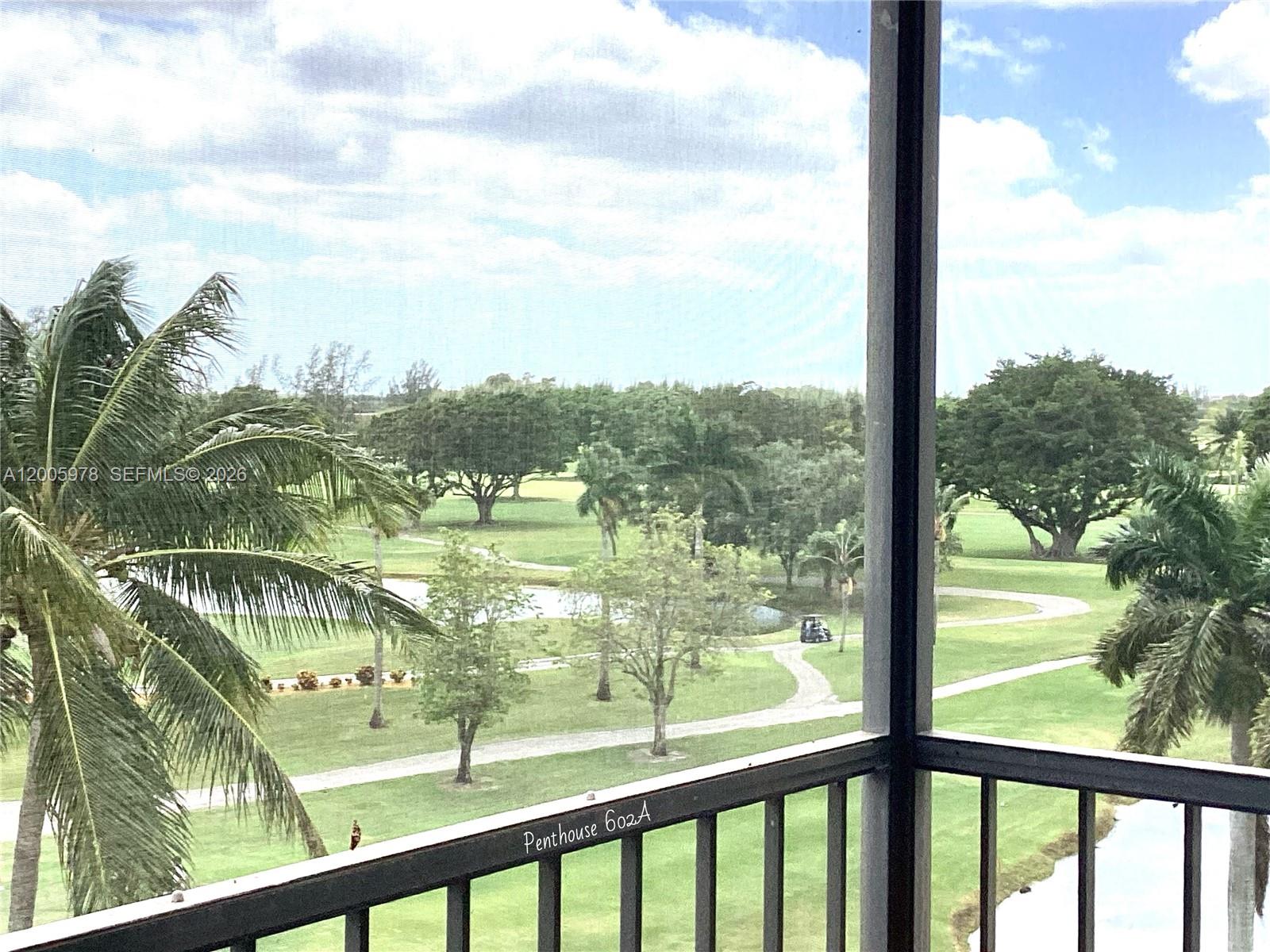 HOLLYBROOK GOLF AND - Residential