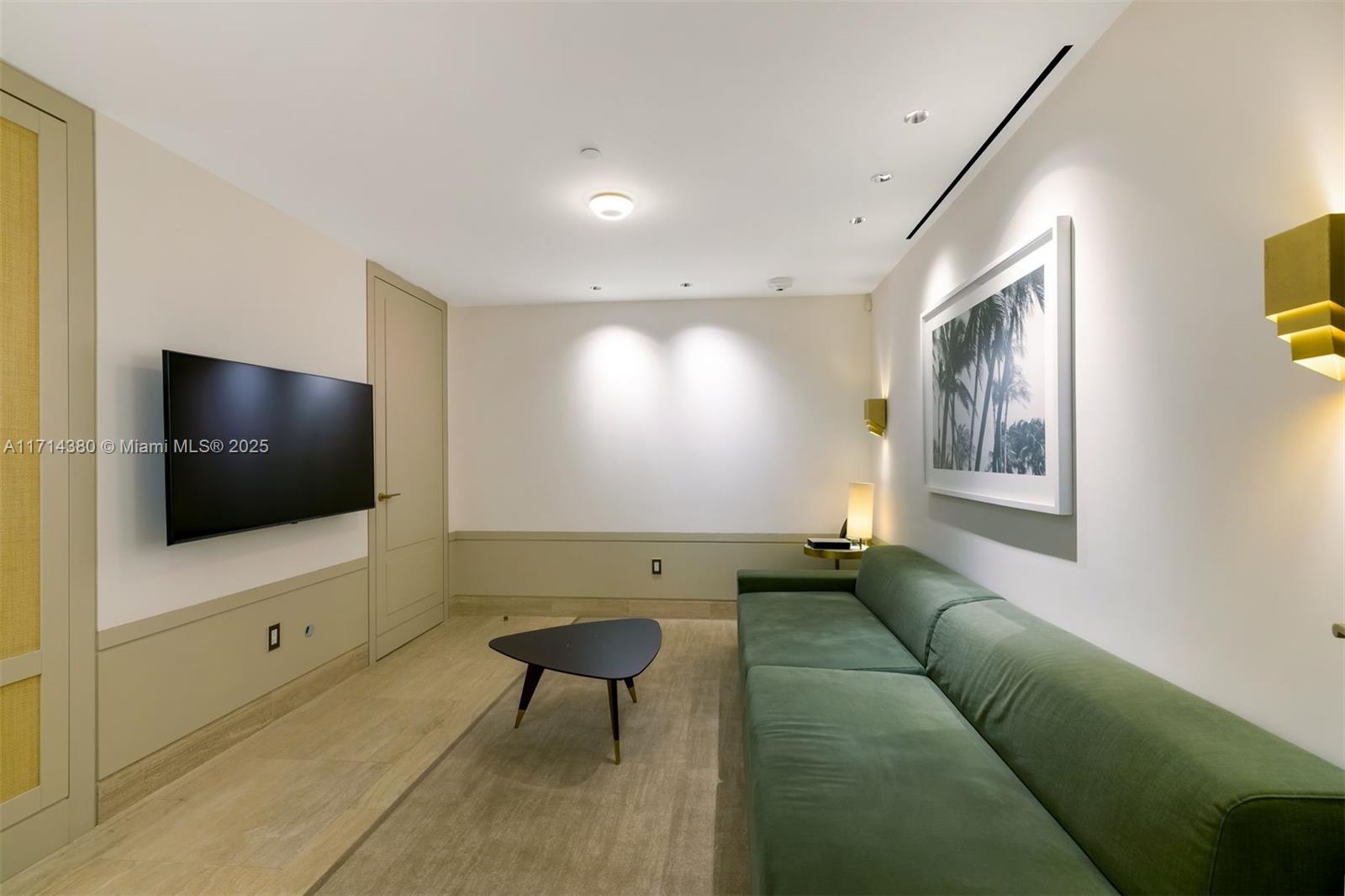 SURF CLUB CONDO - Residential