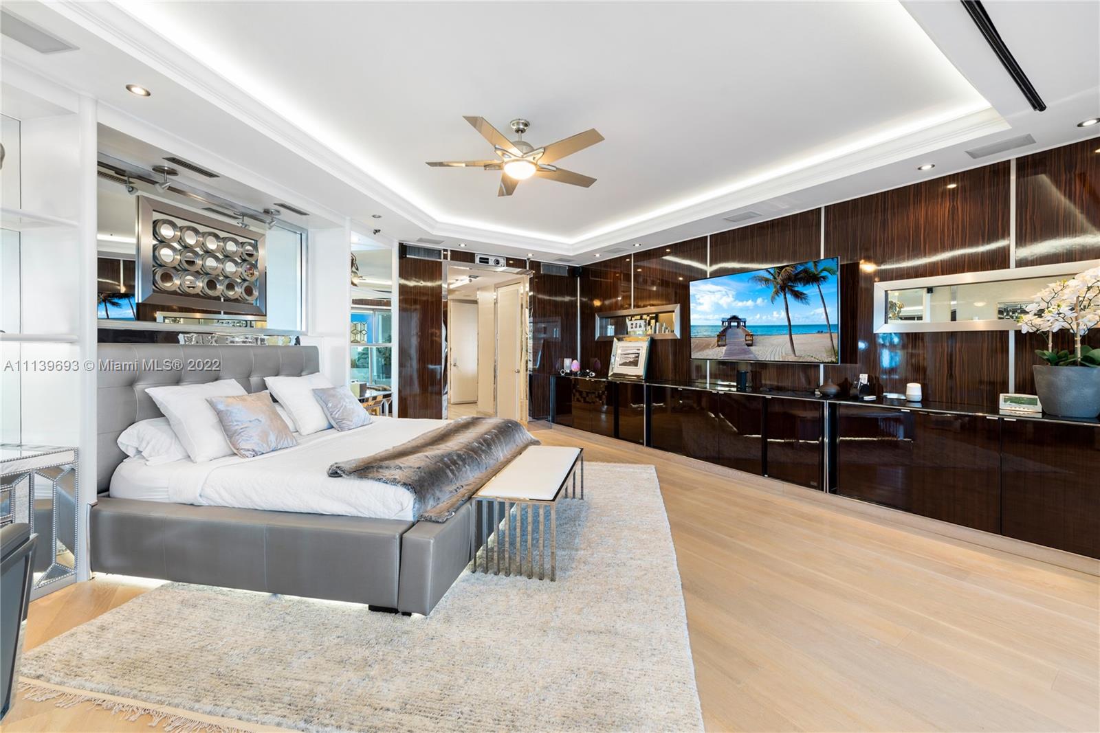 BAYVIEW FISHER ISL NO TWO - Residential