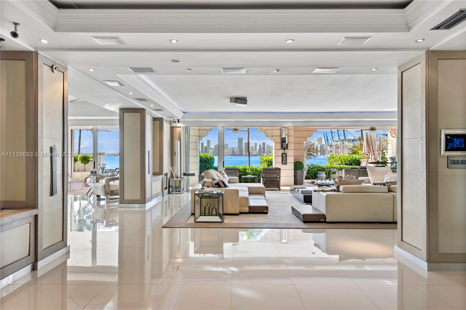 BAYVIEW FISHER ISL NO TWO - Residential