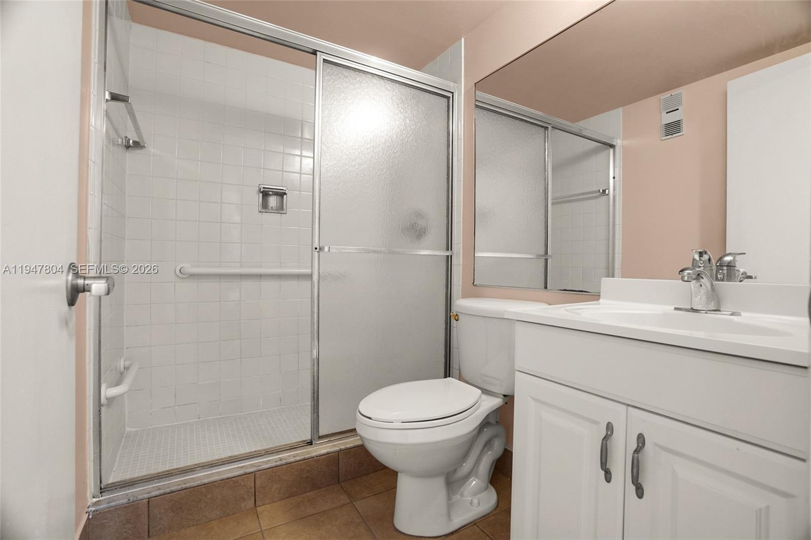 SHERWOOD SQUARE CONDOMINI - Residential