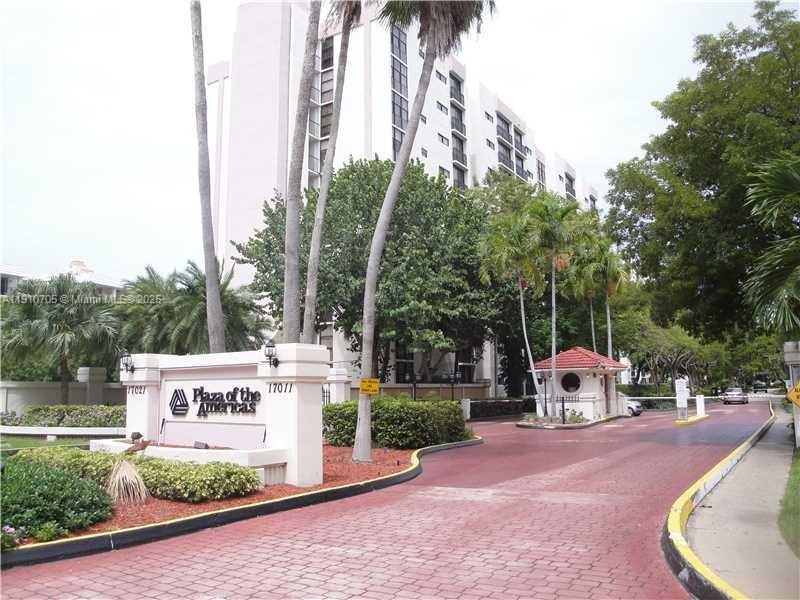 Plaza Of Americas Condo - Residential Lease