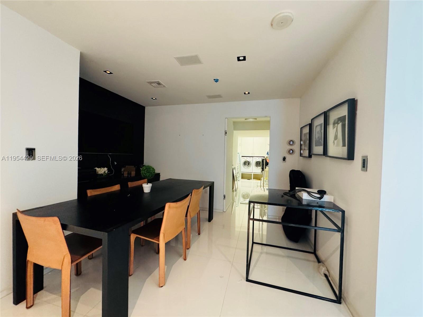 900 BISCAYNE BAY CONDO - Residential