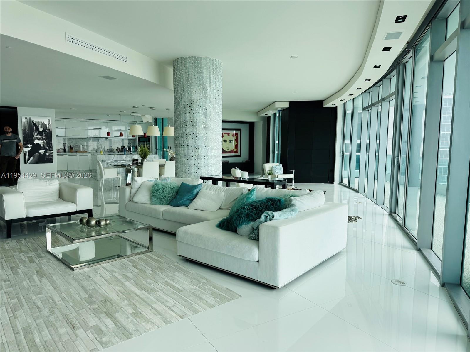 900 BISCAYNE BAY CONDO - Residential