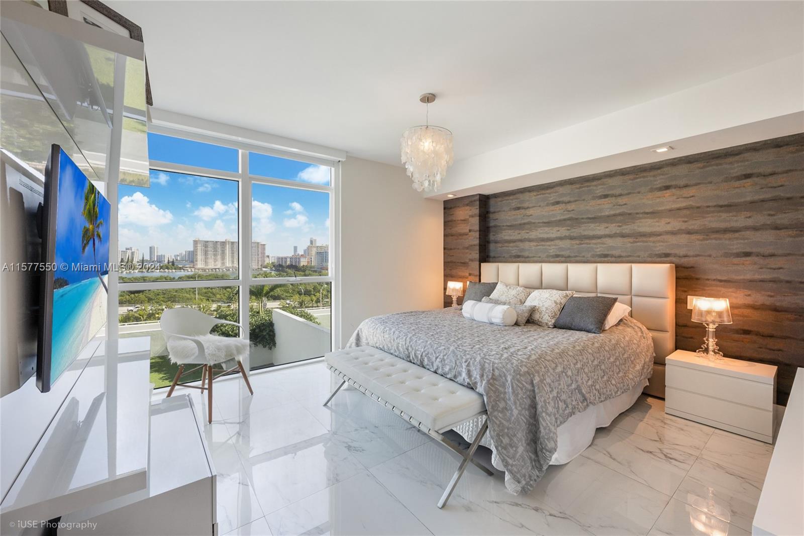400 SUNNY ISLES CONDO WES - Residential