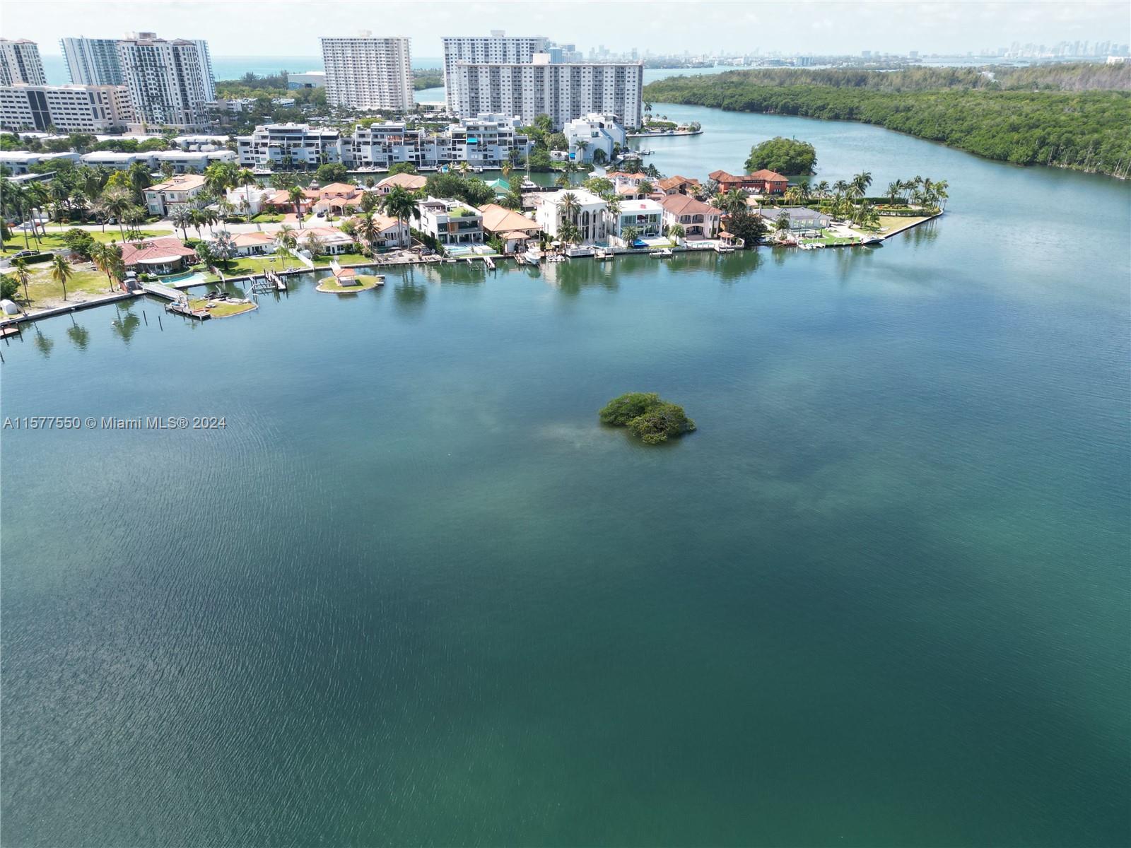 400 SUNNY ISLES CONDO WES - Residential