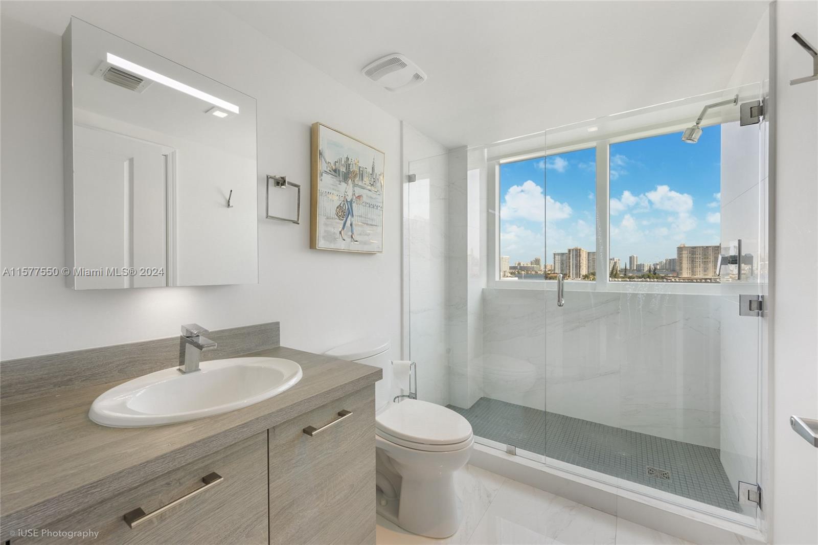 400 SUNNY ISLES CONDO WES - Residential