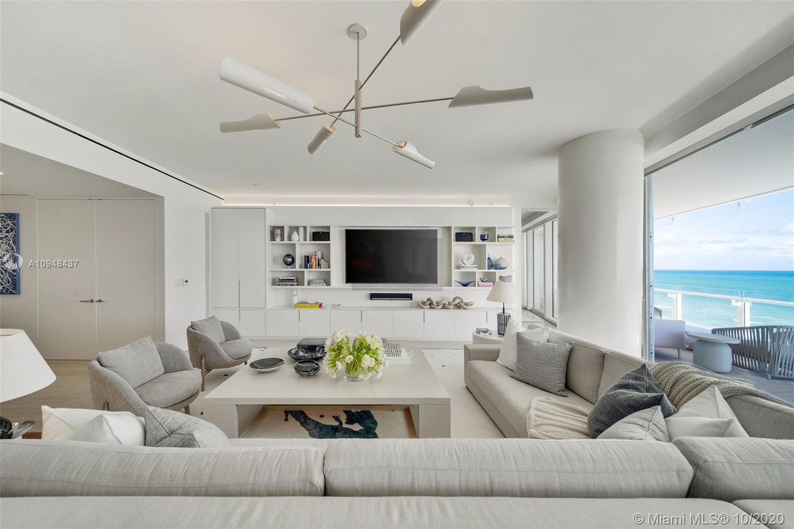 SURF CLUB CONDO - Residential