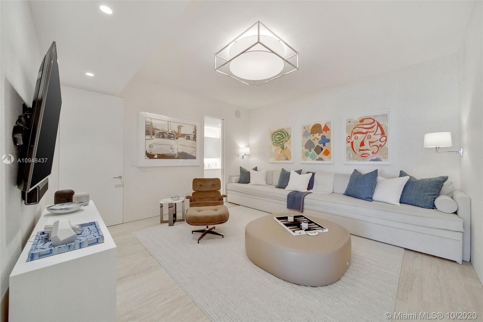 SURF CLUB CONDO - Residential