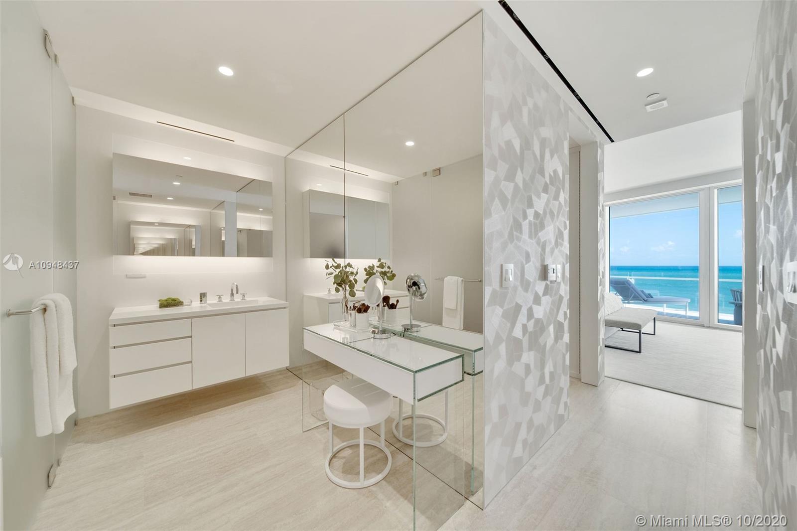 SURF CLUB CONDO - Residential