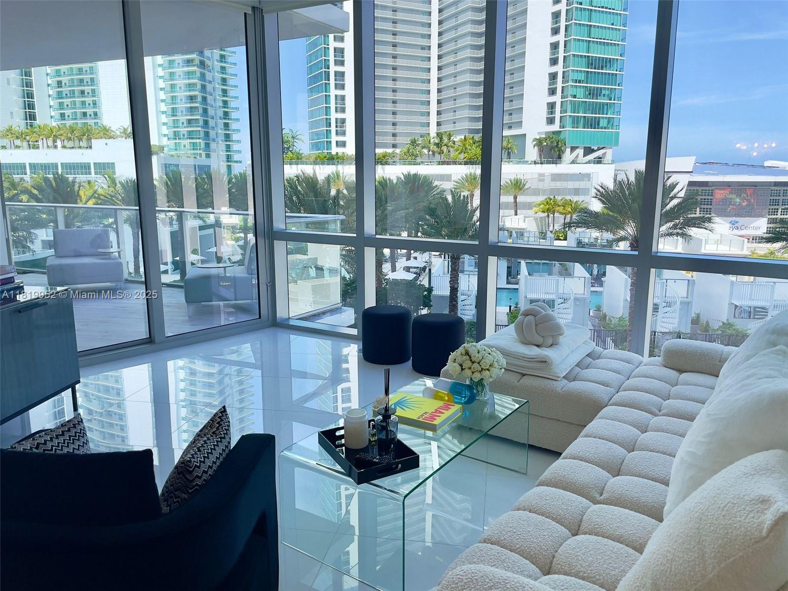 PARAMOUNT MWC - Residential