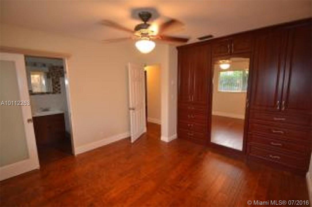 Babco Manors 39-15 B - Residential Lease