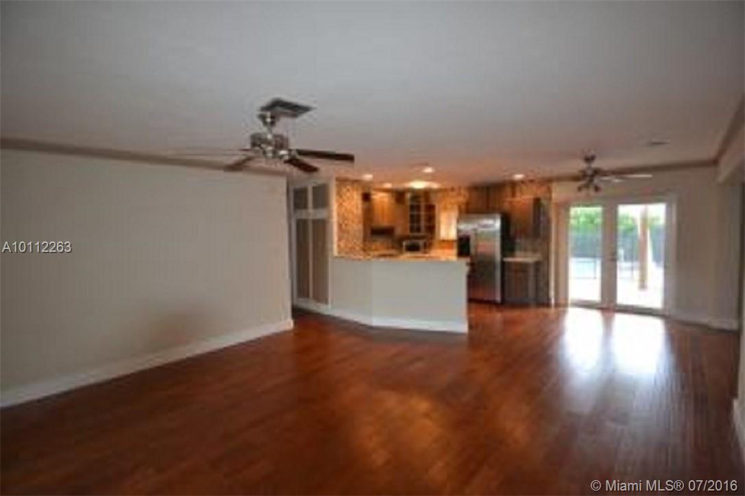 Babco Manors 39-15 B - Residential Lease