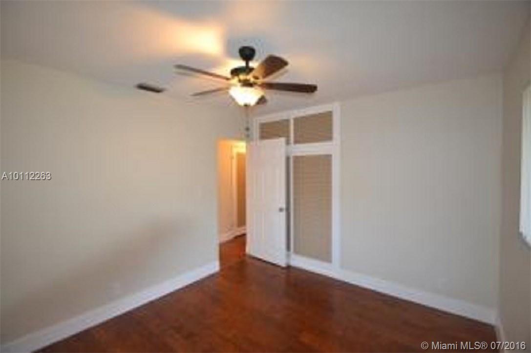 Babco Manors 39-15 B - Residential Lease