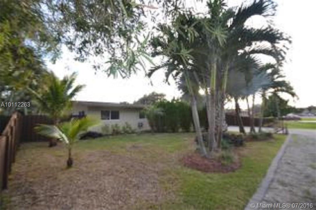 Babco Manors 39-15 B - Residential Lease